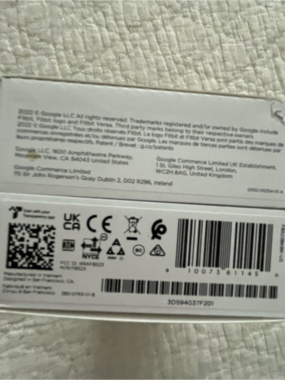 fitbit Versa 4 Smartwatch - Black - Picture 5 of 5